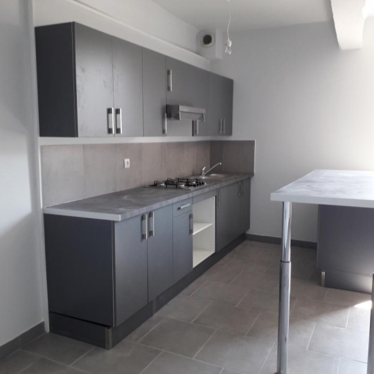  Annonces MONT D'OR : Appartement | L'ARBRESLE (69210) | 63 m2 | 677 € 